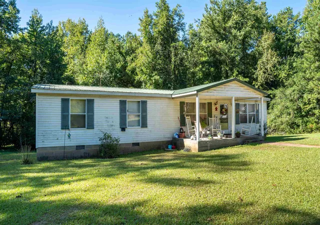 Photo 3 of Manufactured home for sale at 655 Peanut Rd, Woodruff, SC 29388 | MLS# SPN342388 | Listing updated on 2026-10-03