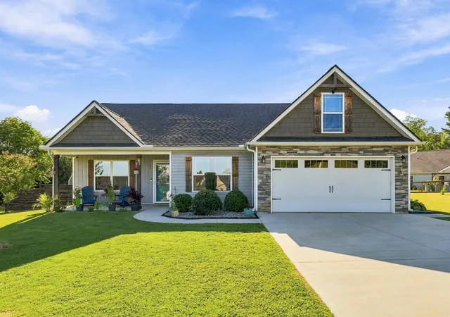 Photo 1 of Sale Pending at 150 Kershaw Dr, Landrum, SC 29356 | MLS# SPN342400 | Listing updated on 2026-10-17