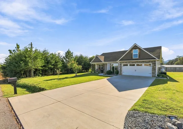 Photo 3 of Sale Pending at 150 Kershaw Dr, Landrum, SC 29356 | MLS# SPN342400 | Listing updated on 2026-10-17