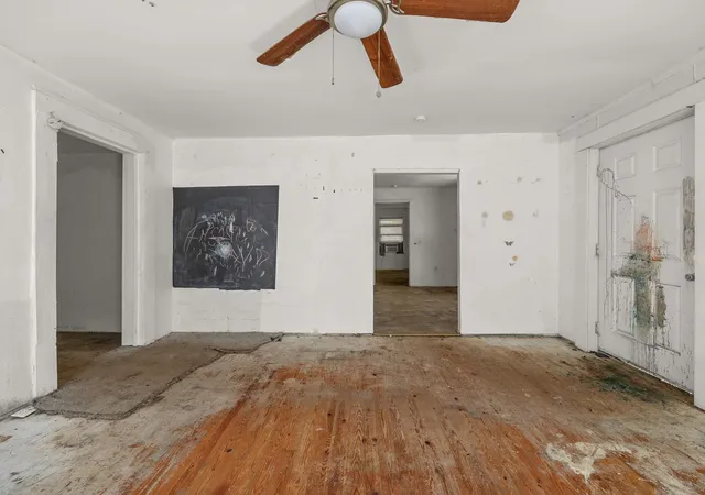 Photo 3 of Single family home for sale at 214 2nd Street, Greenville, SC 29605 | MLS# SPN342405 | Listing updated on 2026-10-03