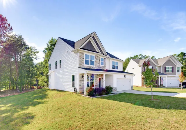 Photo 3 of Single family home for sale at 310 Wildbay Ct, Greenville, SC 29607 | MLS# SPN342407 | Listing updated on 2026-10-03
