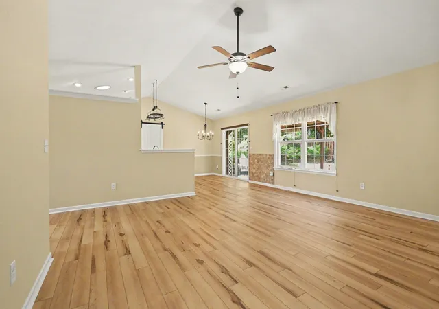 Photo 4 of Single family home for sale at 744 White Cloud Dr, Lyman, SC 29365 | MLS# SPN342414 | Listing updated on 2026-10-02