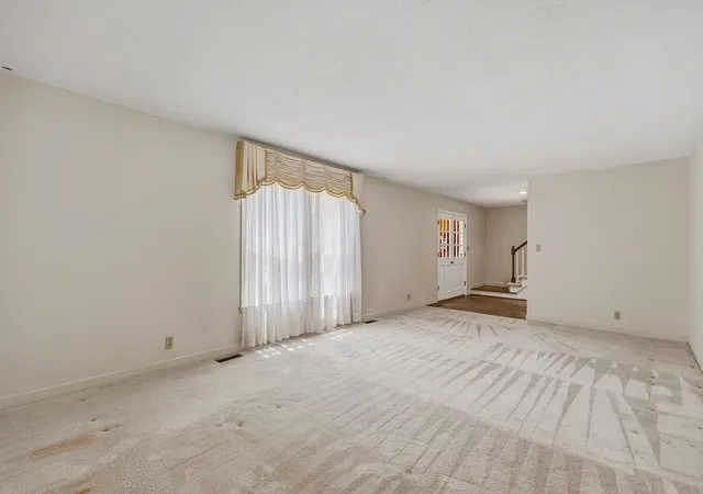 Photo 4 of Single family home for sale at 479 Ransdell Dr, Spartanburg, SC 29307 | MLS# SPN342416 | Listing updated on 2026-10-03