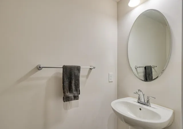 Photo 4 of Townhouse for sale at 331 Weststone Walk, Spartanburg, SC 29301 | MLS# SPN342428 | Listing updated on 2026-10-04