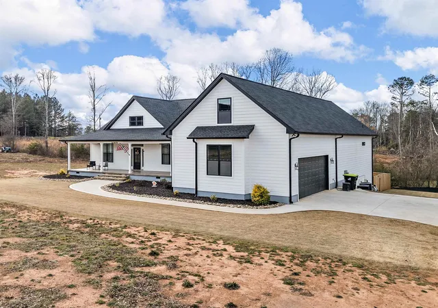 Photo 3 of Single family home for sale at 459 Gramling School Rd, Inman, SC 29349 | MLS# SPN342434 | Listing updated on 2026-10-04
