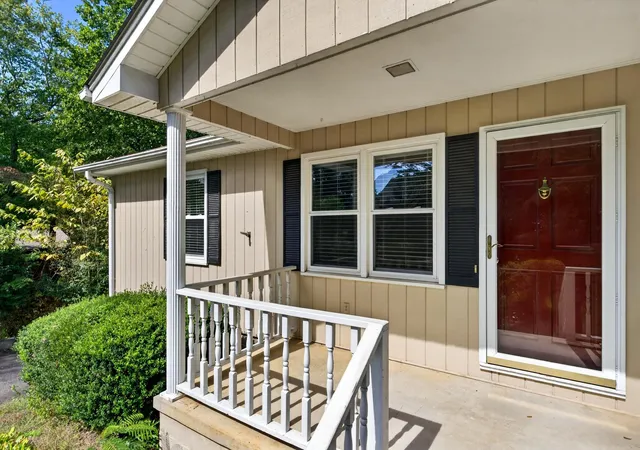 Photo 3 of Single family home for sale at 403 Redbird Ln, Landrum, SC 29356 | MLS# SPN342445 | Listing updated on 2026-10-04