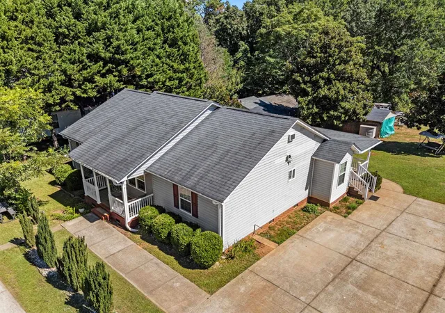 Photo 3 of Single family home for sale at 8378 Valley Fls Rd, Boiling Springs, SC 29316 | MLS# SPN342448 | Listing updated on 2026-10-04