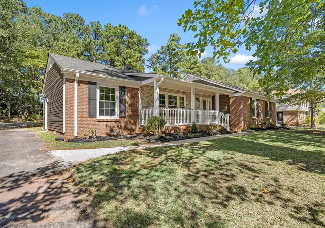 Single family home for sale at 108 Barclay Downs Dr, Spartanburg, SC 29301 | MLS# SPN342452