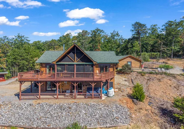 Photo 4 of Single family home for sale at 762 Valley View Dr, Bostic, NC 28018 | MLS# SPN342453 | Listing updated on 2026-10-04
