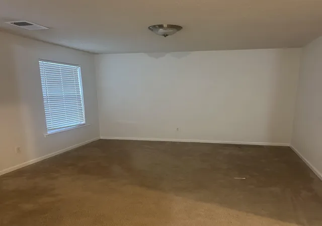 Photo 4 of Single family home for sale at 507 Duncan Sta Dr, Duncan, SC 29334 | MLS# SPN342473 | Listing updated on 2026-10-05