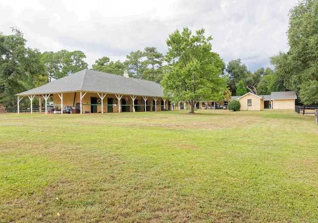 Photo 3 of Single family home for sale at 844, Se 846 Two Notch Rd, Aiken, SC 29801 | MLS# SPN342482 | Listing updated on 2026-10-05