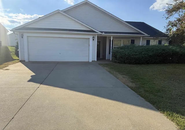 Single family home for sale at 324 Lockport Way, Spartanburg, SC 29301 | MLS# SPN342485