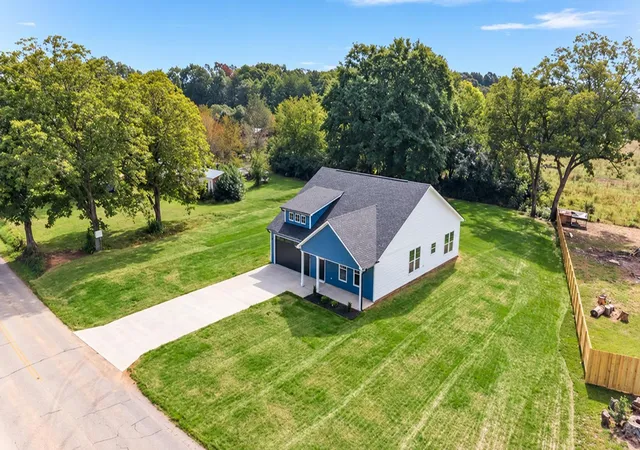 Photo 4 of Single family home for sale at 1088 Piedmont Rd, Chesnee, SC 29323 | MLS# SPN342489 | Listing updated on 2026-10-07