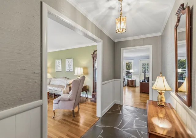 Photo 2 of Single family home for sale at 233 Pineville Rd, Spartanburg, SC 29307 | MLS# SPN342500 | Listing updated on 2026-10-05
