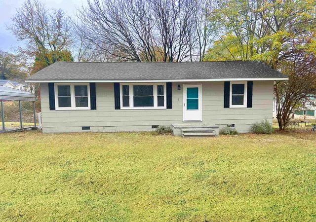 Single family home for sale at 5 Pine Ln, Inman, SC 29349 | MLS# SPN342509