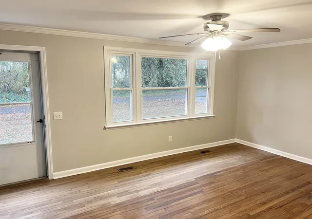 Photo 2 of Single family home for sale at 5 Pine Ln, Inman, SC 29349 | MLS# SPN342509 | Listing updated on 2026-10-05