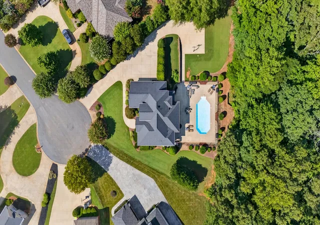Photo 3 of Single family home for sale at 415 Lions Paw Ct, Inman, SC 29349 | MLS# SPN342512 | Listing updated on 2026-10-07
