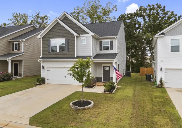 Photo 1 of Single family home for sale at 1157 Forestbrook Ln, Spartanburg, SC 29303 | MLS# SPN342516 | Listing updated on 2026-10-06