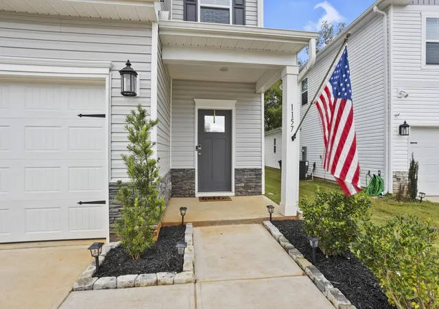 Photo 3 of Single family home for sale at 1157 Forestbrook Ln, Spartanburg, SC 29303 | MLS# SPN342516 | Listing updated on 2026-10-06