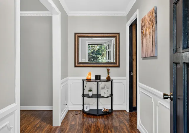 Photo 3 of Single family home for sale at 104 Lakecrest Dr, Greer, SC 29651 | MLS# SPN342522 | Listing updated on 2026-10-09
