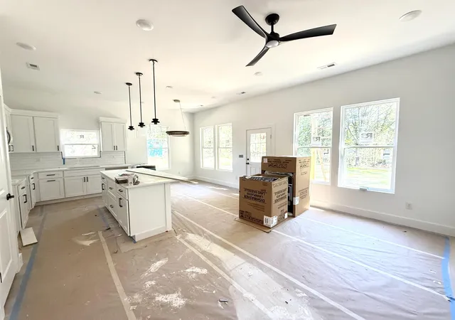 Photo 1 of Single family home for sale at 735 Beaumont Ave, Spartanburg, SC 29303 | MLS# SPN342524 | Listing updated on 2026-10-08