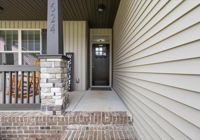 Photo 2 of Single family home for sale at 624 Forden Dr, Wellford, SC 29385 | MLS# SPN342546 | Listing updated on 2026-10-08