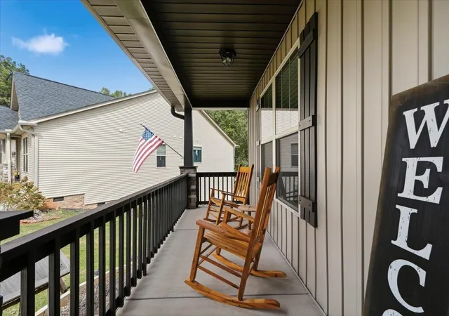 Photo 3 of Single family home for sale at 624 Forden Dr, Wellford, SC 29385 | MLS# SPN342546 | Listing updated on 2026-10-08