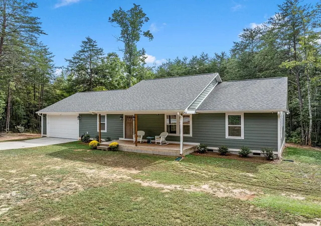 Photo 1 of Single family home for sale at 360 Greenwood Rd, Landrum, SC 29356 | MLS# SPN342552 | Listing updated on 2026-10-09