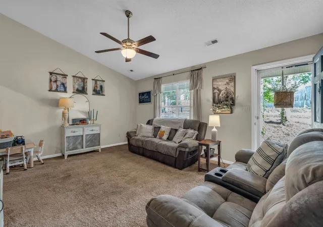 Photo 3 of Single family home for sale at 163 Old Petrie Rd, Spartanburg, SC 29302 | MLS# SPN342569 | Listing updated on 2026-10-09