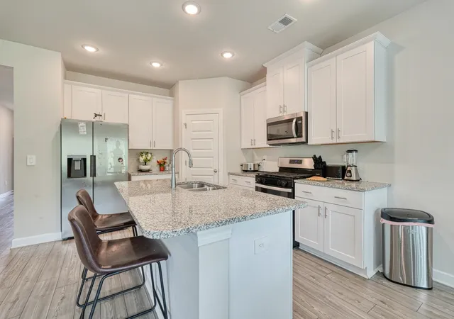 Photo 4 of Single family home for sale at 101 Martel Dr, Spartanburg, SC 29306 | MLS# SPN342587 | Listing updated on 2026-10-09