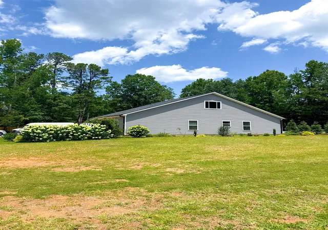 Photo 2 of Single family home for sale at 309 Henderson Rd, Chesnee, SC 29323 | MLS# SPN342595 | Listing updated on 2026-10-11