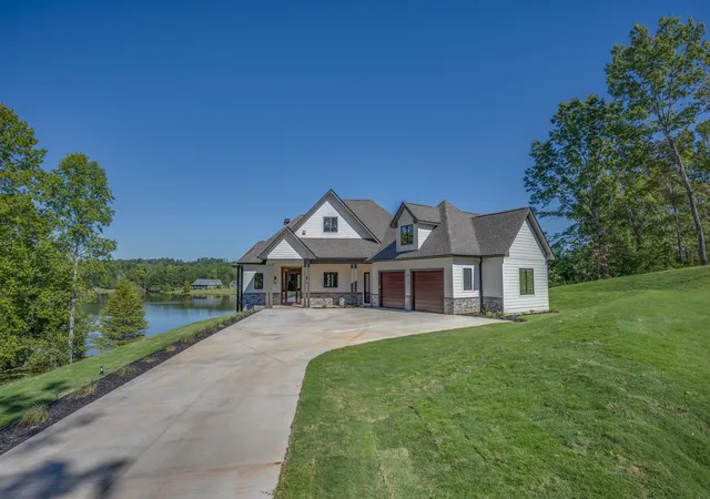 Photo 3 of Single family home for sale at 438 Mapleton Ln, Columbus, NC 28722 | MLS# SPN342613 | Listing updated on 2026-10-08