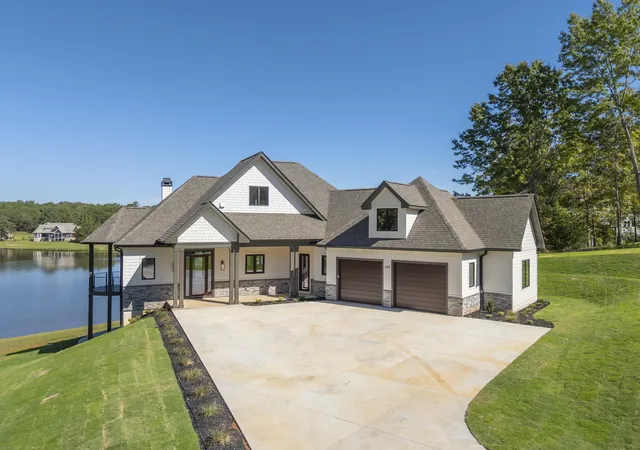 Photo 4 of Single family home for sale at 438 Mapleton Ln, Columbus, NC 28722 | MLS# SPN342613 | Listing updated on 2026-10-08