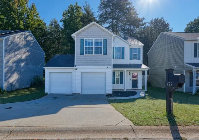Photo 1 of Single family home for sale at 423 Promised Land Dr, Spartanburg, SC 29306 | MLS# SPN342631 | Listing updated on 2026-10-09