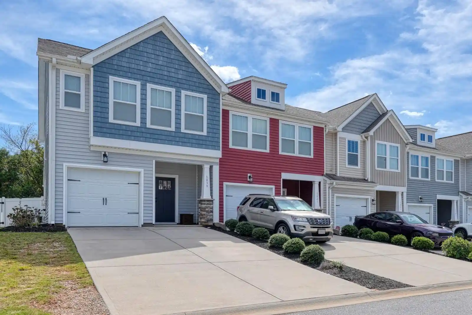 Photo 3 of Townhouse for sale at 1039 Millison Pl, Moore, SC 29369 | MLS# SPN342639 | Listing updated on 2026-10-09