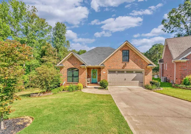Photo 2 of Single family home for sale at 157 Hidden Ridge Dr, Spartanburg, SC 29301 | MLS# SPN342649 | Listing updated on 2026-10-10