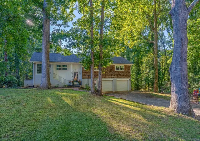 Photo 1 of Single family home for sale at 218 Lakewood Dr, Spartanburg, SC 29302 | MLS# SPN342650 | Listing updated on 2026-10-10