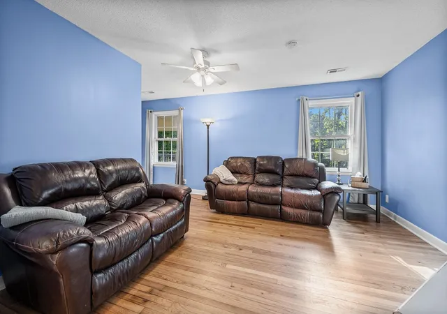 Photo 2 of Single family home for sale at 218 Lakewood Dr, Spartanburg, SC 29302 | MLS# SPN342650 | Listing updated on 2026-10-10