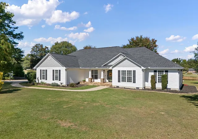 Photo 1 of Single family home for sale at 148 N Heron Dr, Fountain Inn, SC 29644 | MLS# SPN342659 | Listing updated on 2026-10-14