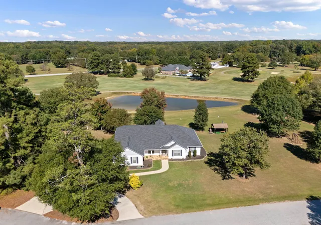 Single family home for sale at 148 N Heron Dr, Fountain Inn, SC 29644 | MLS# SPN342659