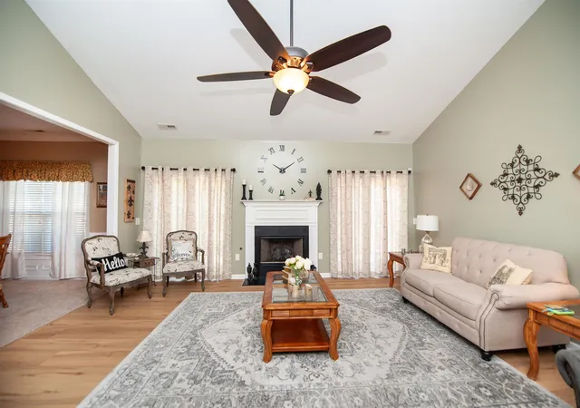 Photo 3 of Single family home for sale at 341 Archway Ct, Moore, SC 29369 | MLS# SPN342661 | Listing updated on 2026-10-10