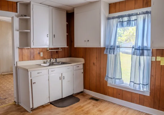 Photo 4 of Single family home for sale at 303 Oshields St, Union, SC 29379 | MLS# SPN342669 | Listing updated on 2026-10-11