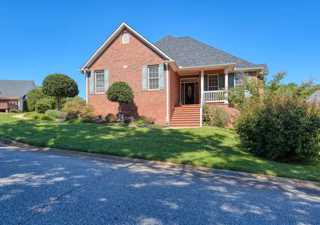 Photo 1 of Single family home for sale at 172 Roberts Meadow Loop, Spartanburg, SC 29307 | MLS# SPN342678 | Listing updated on 2026-10-10