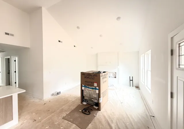 Photo 2 of Single family home for sale at 113 George St, Spartanburg, SC 29306 | MLS# SPN342680 | Listing updated on 2026-10-10