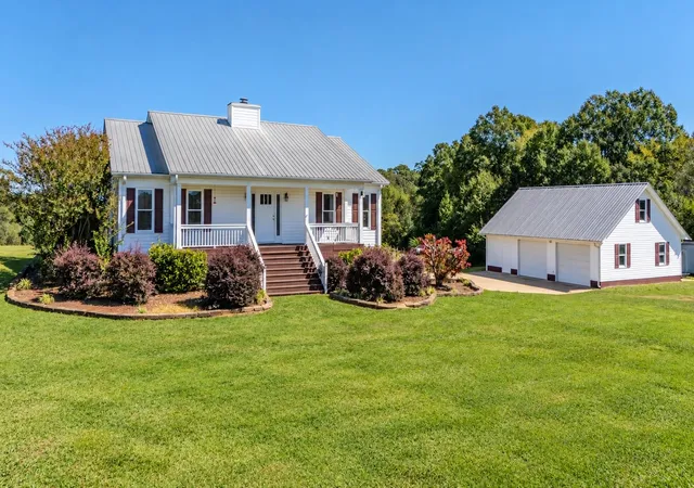 Single family home for sale at 1298 Boggy Branch Rd, Woodruff, SC 29388 | MLS# SPN342682