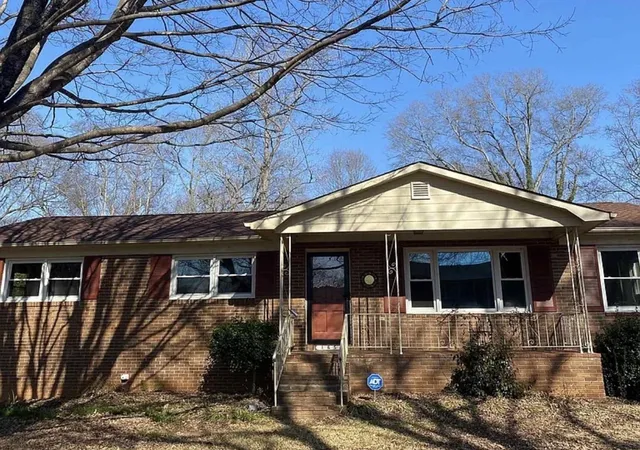 Photo 1 of Single family home for sale at 165 Campton Cir, Inman, SC 29349 | MLS# SPN342689 | Listing updated on 2026-10-11