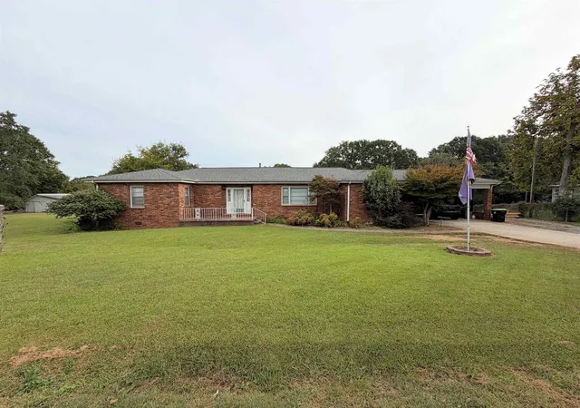 Photo 1 of Single family home for sale at 364 Gap Crk Rd, Duncan, SC 29334 | MLS# SPN342695 | Listing updated on 2026-10-11