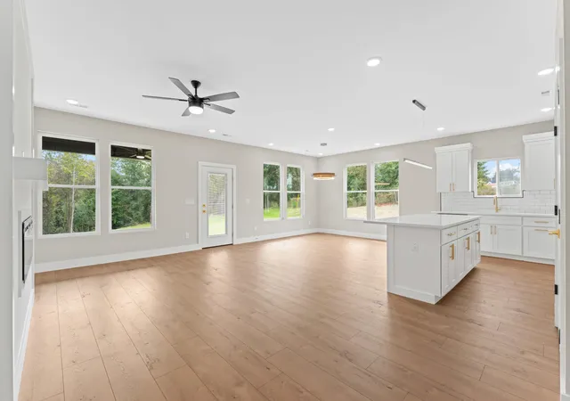Photo 4 of Single family home for sale at 202 Fraley Dr, Inman, SC 29349 | MLS# SPN342696 | Listing updated on 2026-10-12