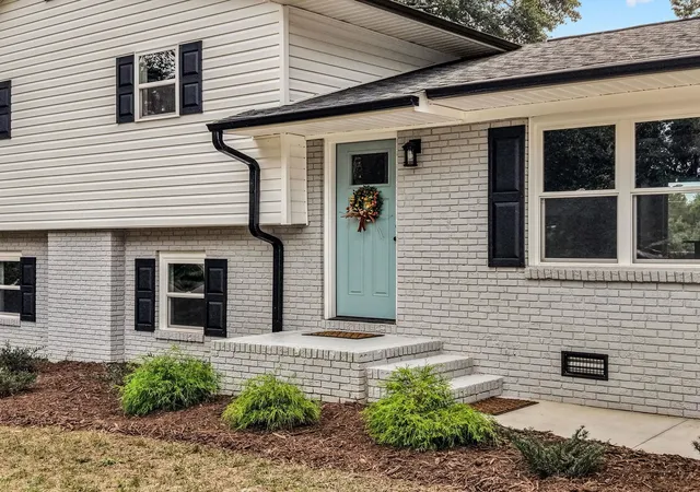 Photo 4 of Single family home for sale at 304 Scenic View Rd, Chesnee, SC 29323 | MLS# SPN342715 | Listing updated on 2026-10-15