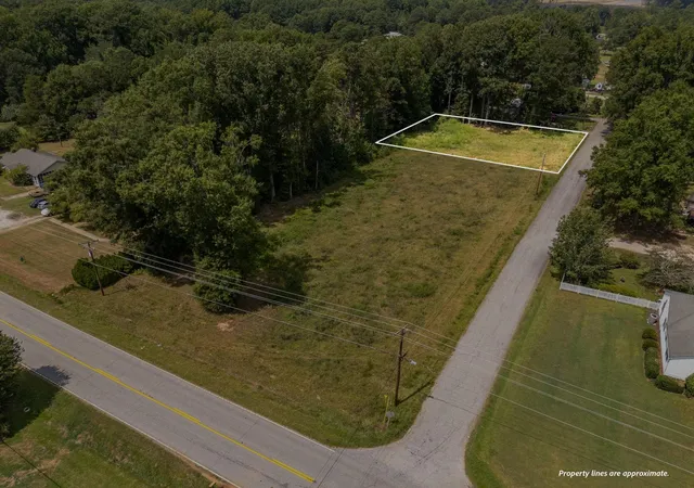 Photo 1 of Land for sale at Tract 1 Marshall Cir, Greenwood, SC 29646 | MLS# SPN342724 | Listing updated on 2026-10-14
